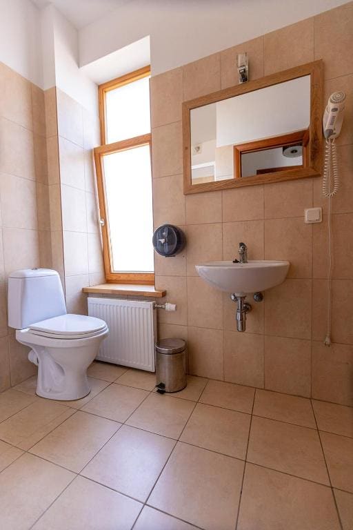 Small Double Room room - Image 1