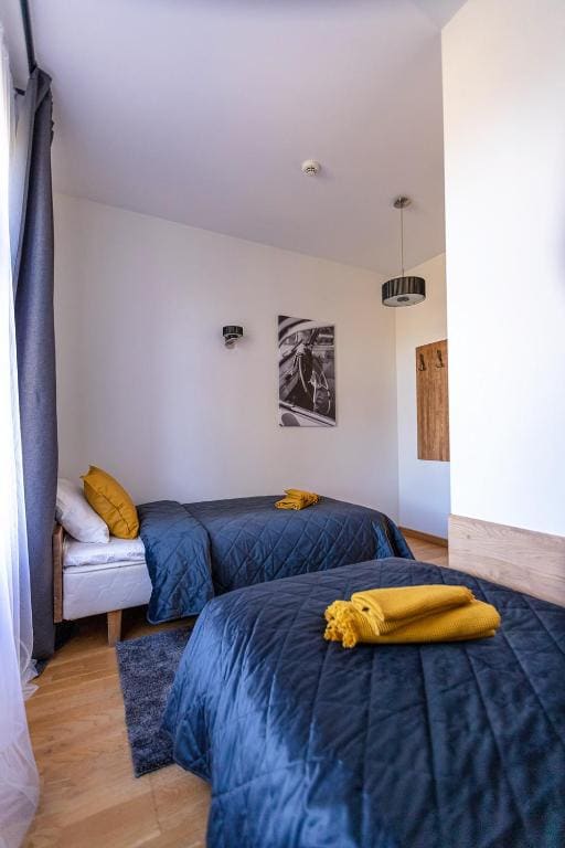 Small Twin Room room - Image 1