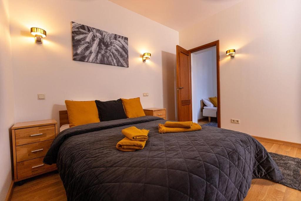 Standard Triple Room room - Image 1