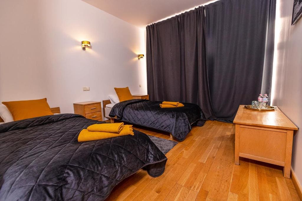 Standard Twin Room room - Image 1