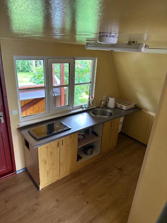 Cottage room - Image 3