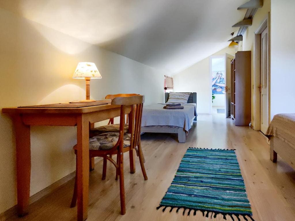 Standard Triple Room room - Image 2