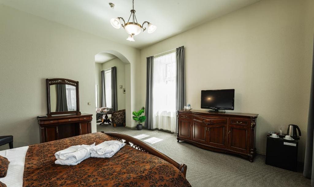 Suite room - Image 2