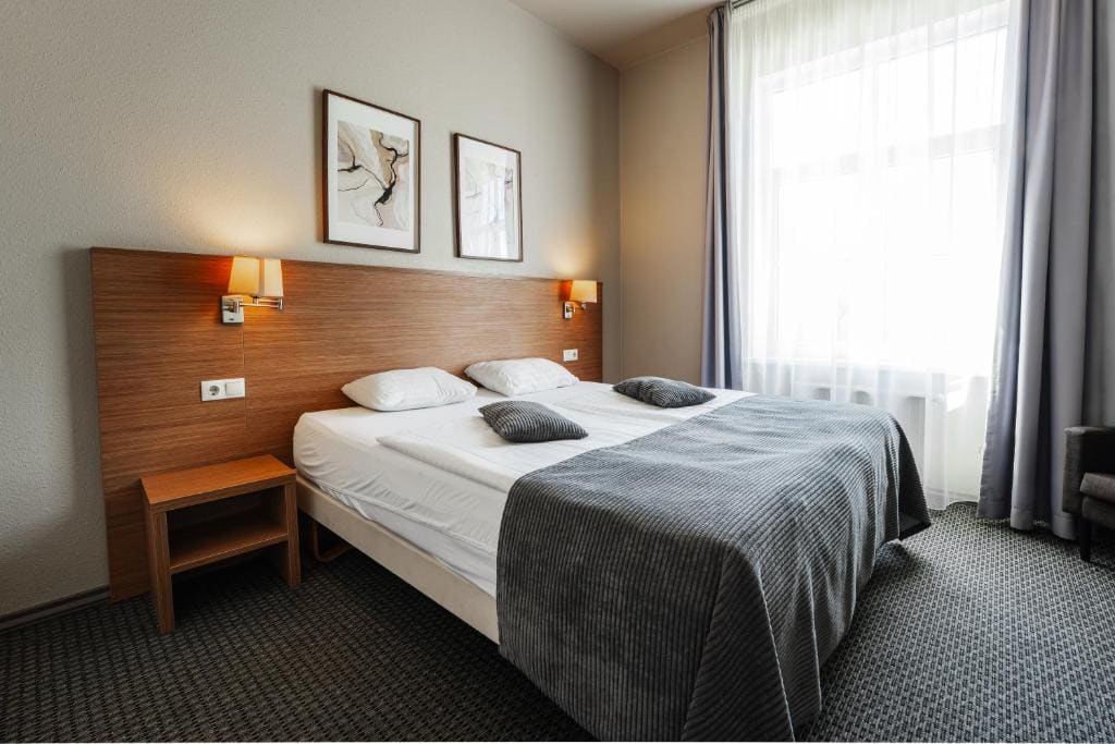 Double or Twin Room room - Image 3