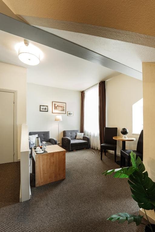 Deluxe Double Room room - Image 2