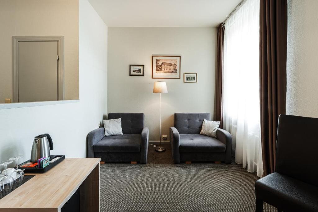 Deluxe Double Room room - Image 3