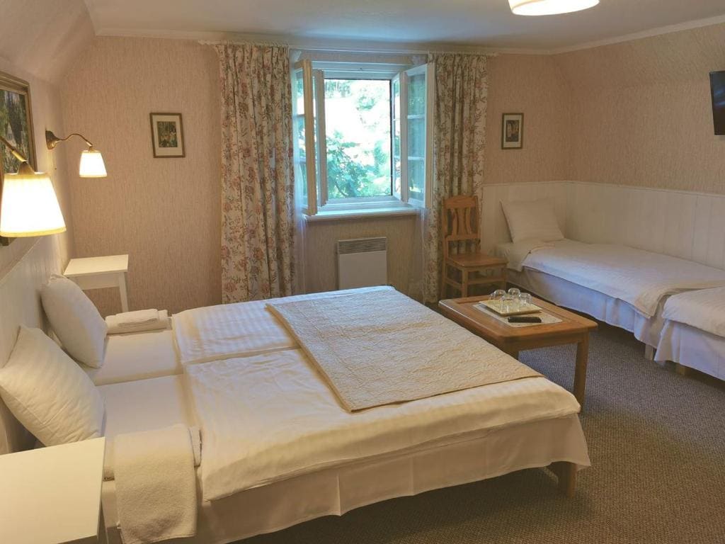 Double or Twin Room with Extra Bed room - Image 2