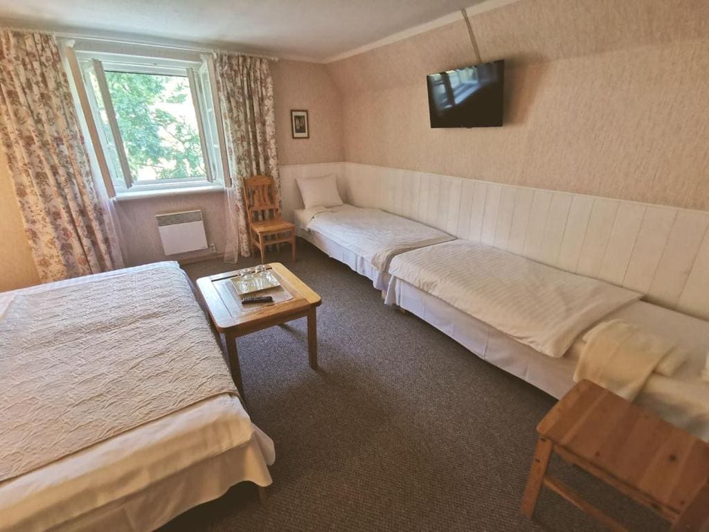 Double or Twin Room with Extra Bed room - Image 3