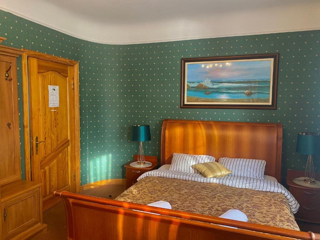 Deluxe Double Room room - Image 2