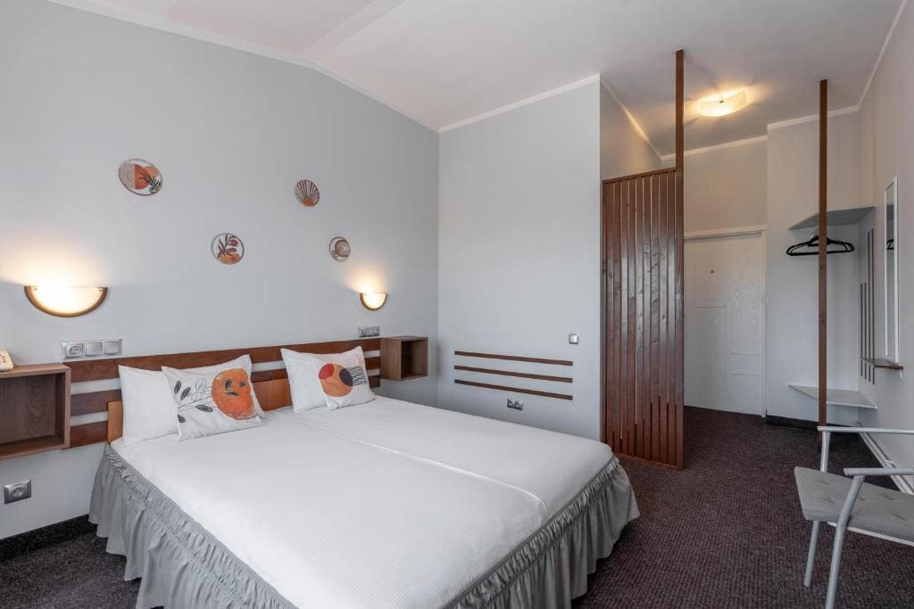 Deluxe Double Room room - Image 2