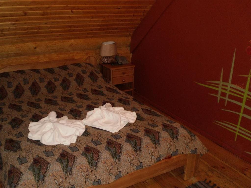 Natural Log Double or Twin Room room - Image 2