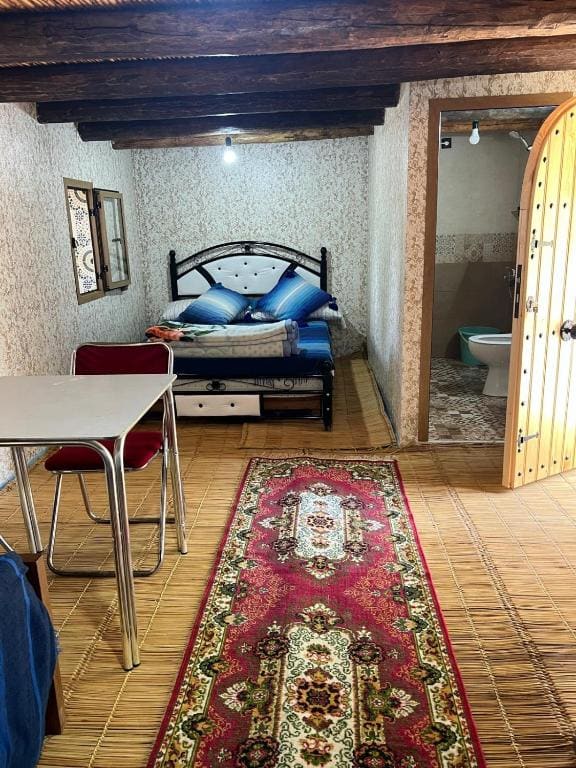 Triple Room with Balcony room - Image 3