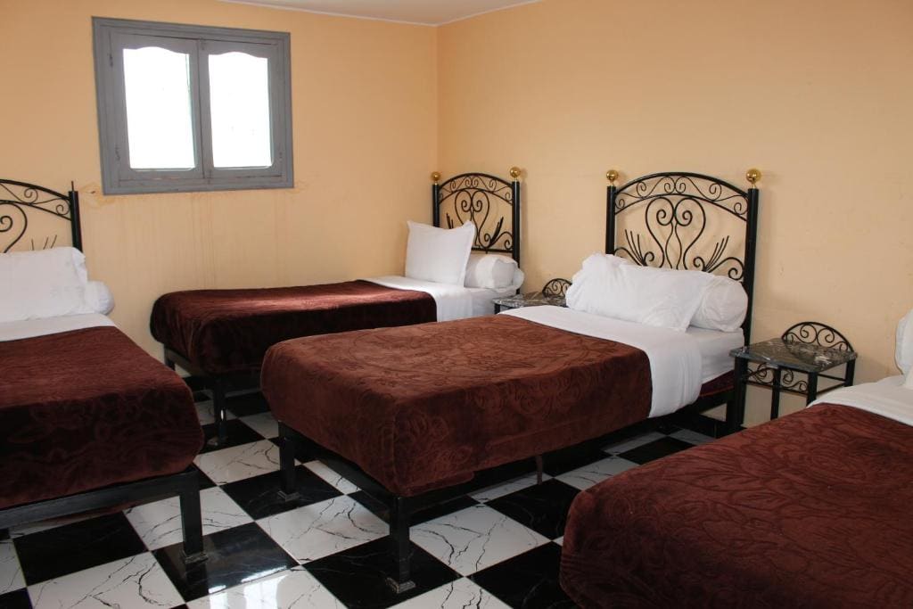 Quadruple Room room - Image 1