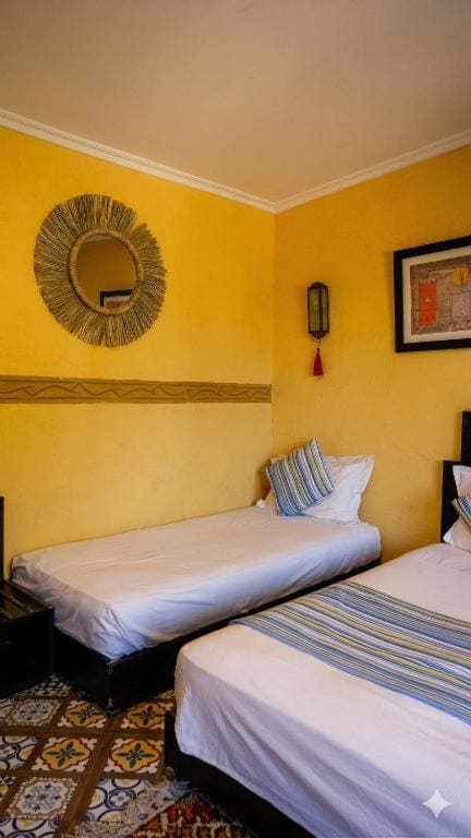 Triple Room with Balcony room - Image 1