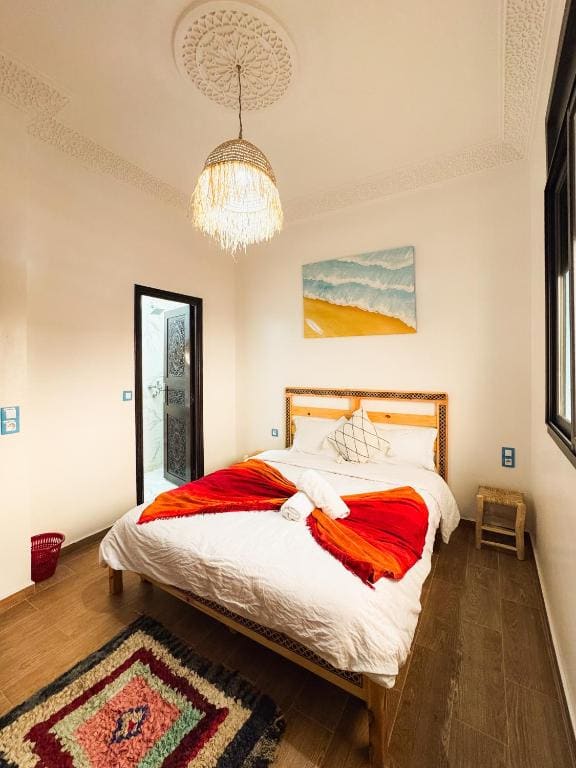 Bed in 6-Bed Mixed Dormitory Room room - Image 3