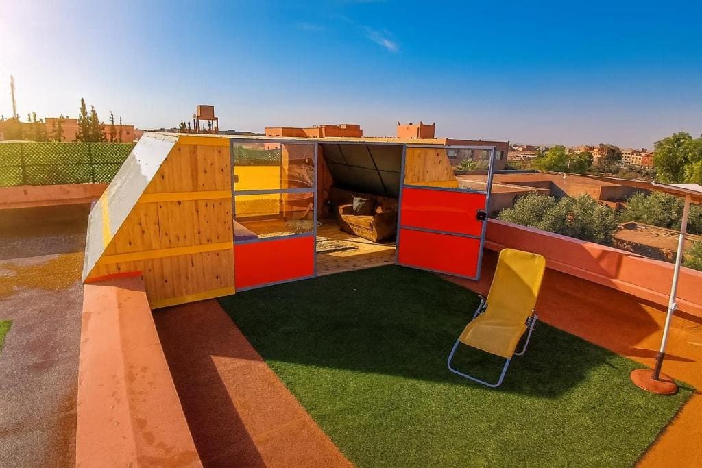 Bungalow with Patio room - Image 3