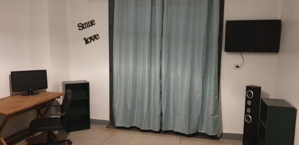 Double Room with Garden View room - Image 3