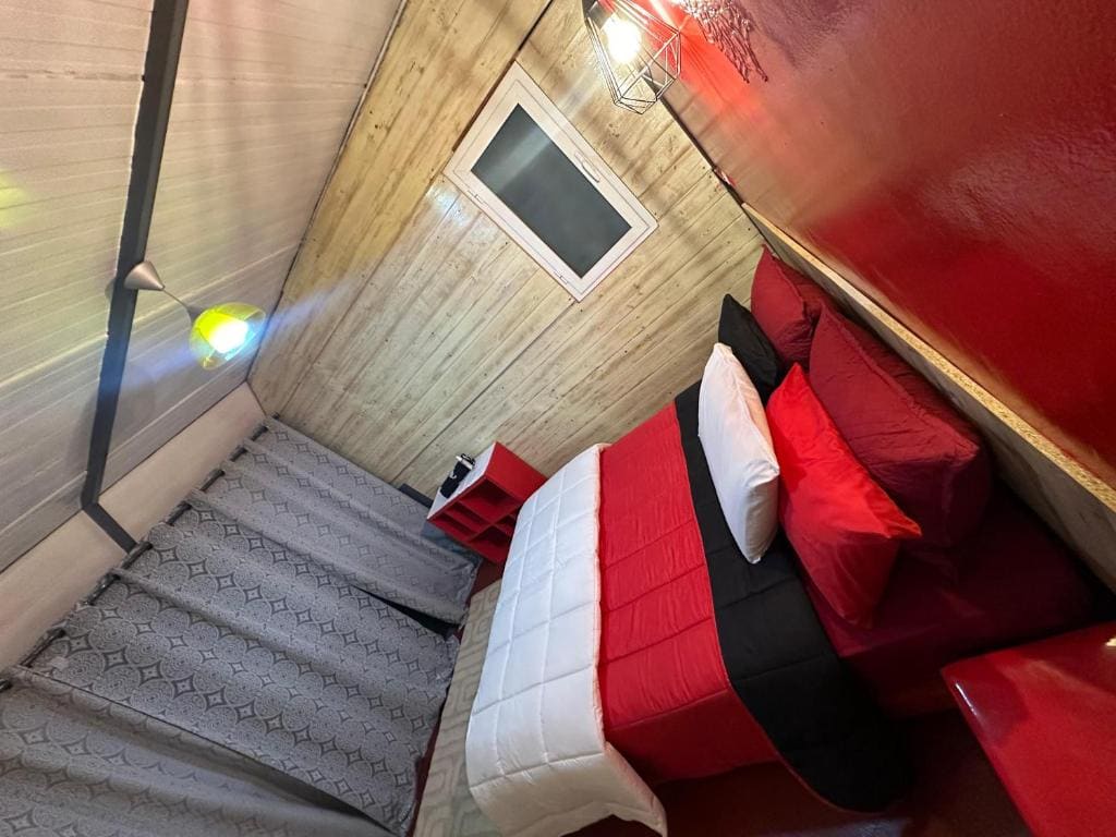 One-Bedroom Chalet room - Image 2