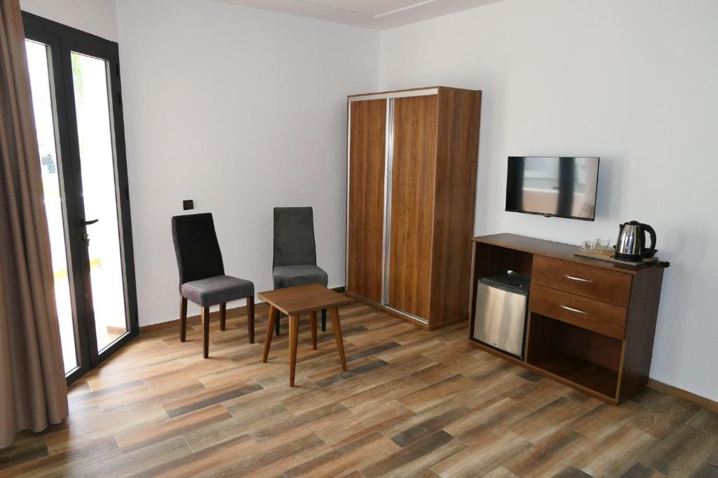 Suite room - Image 3