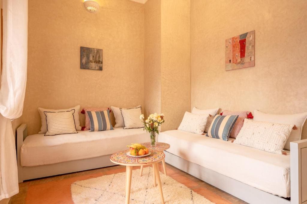 Large Double Room room - Image 2