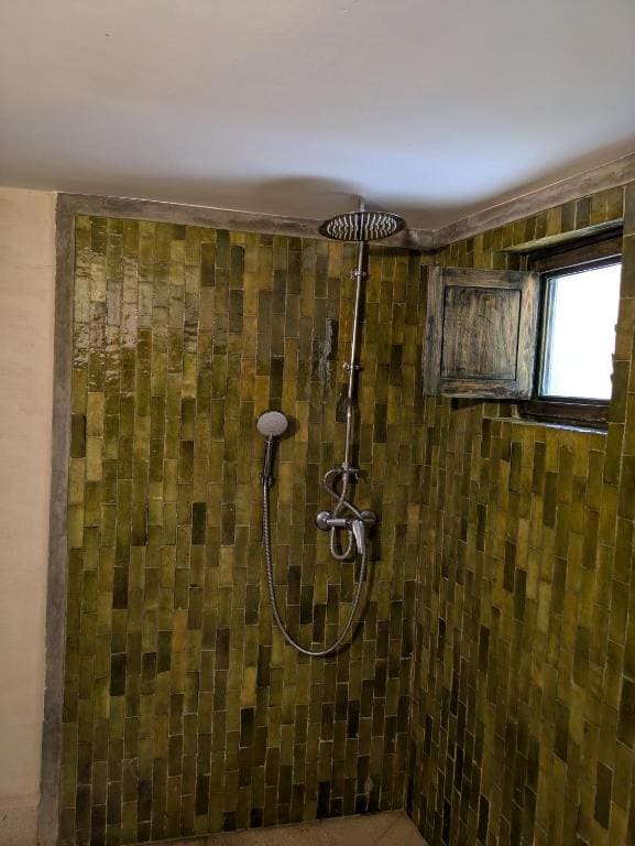 Premium Quadruple Room room - Image 2