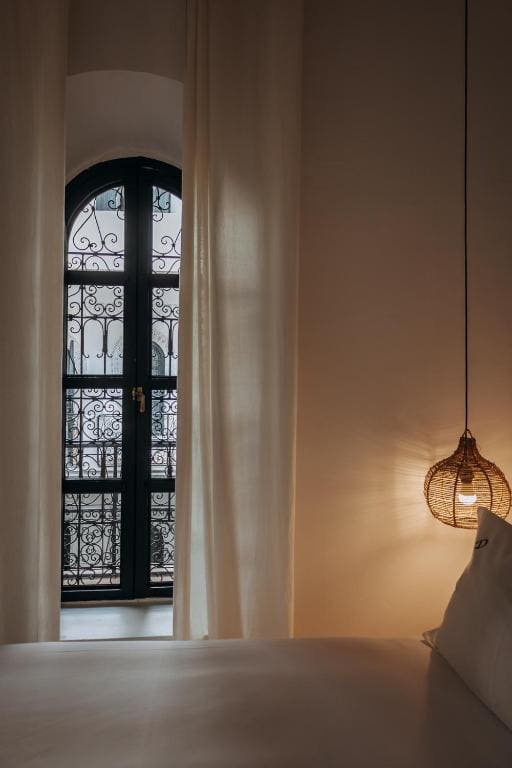 Deluxe Room room - Image 1