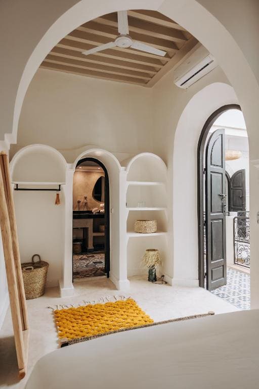 Superior Double Room room - Image 3