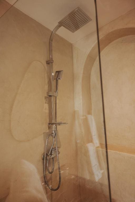 Superior Double Room room - Image 1
