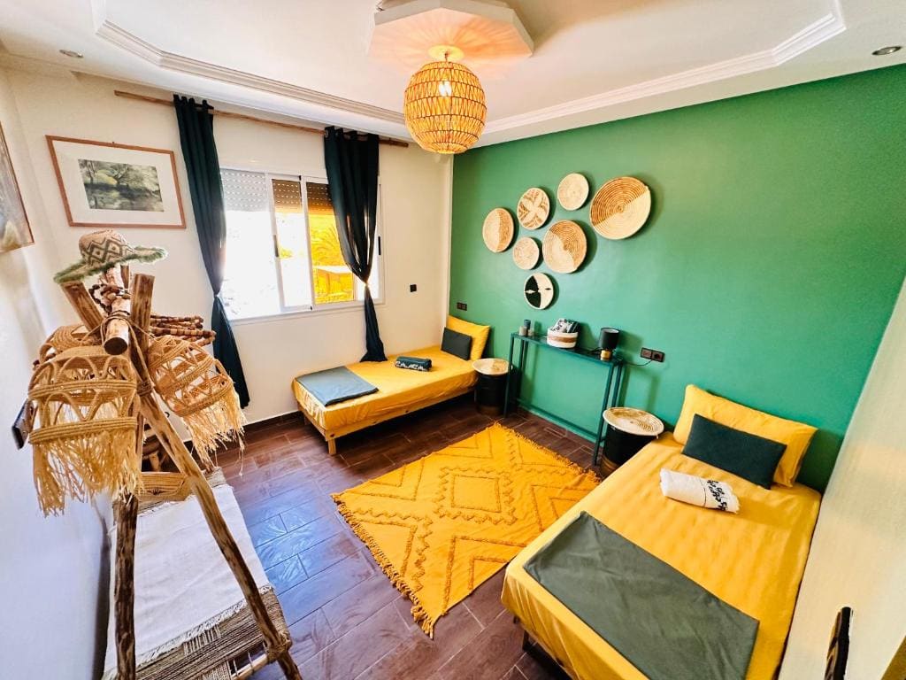 Twin Room with Mountain View room - Image 2