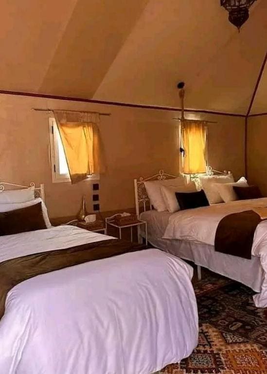 Tent room - Image 2