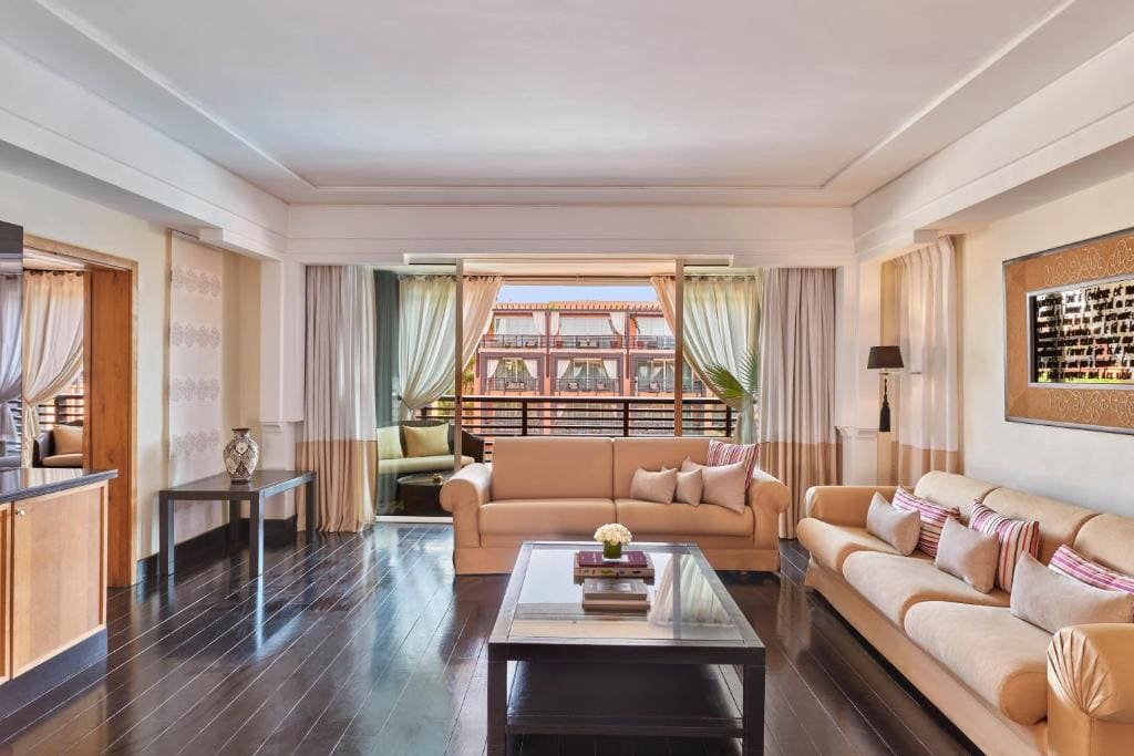 Suite room - Image 3