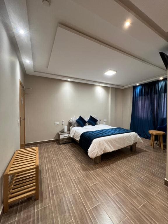 Double Room with Mountain View room - Image 2