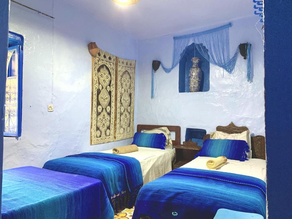 Standard Twin Room room - Image 2