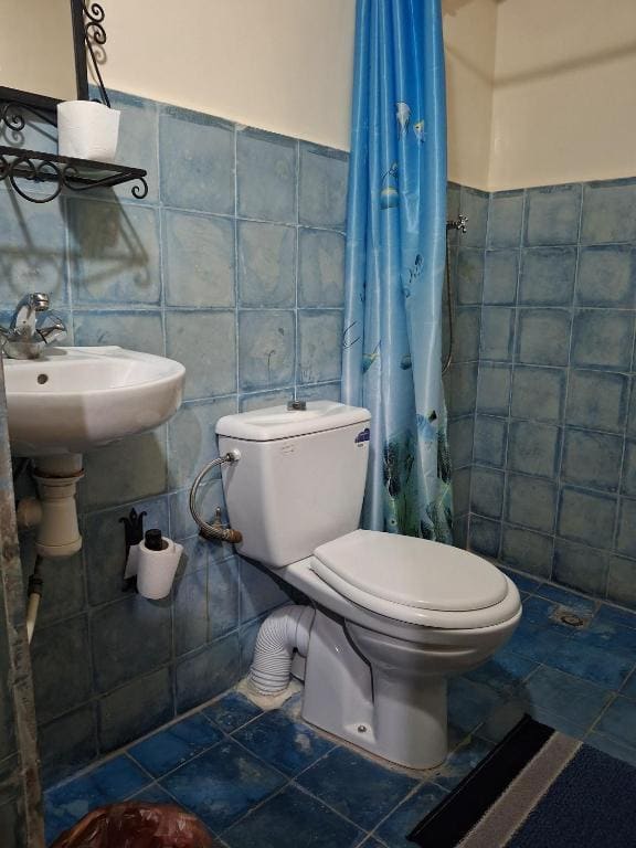 Double Room with Garden View room - Image 3