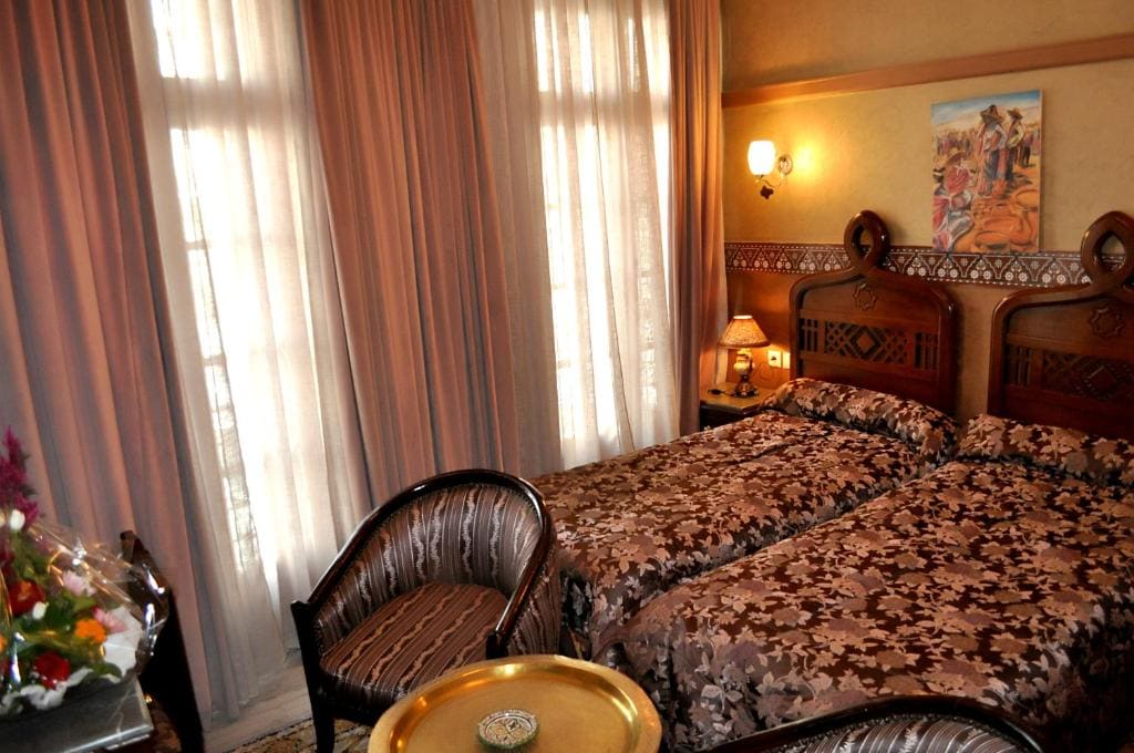 Standard Twin Room room - Image 1