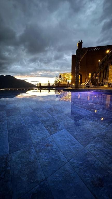 Suite with Pool View room - Image 2