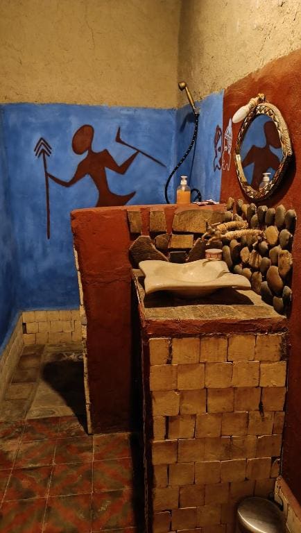 Double Room with Private Bathroom room - Image 3