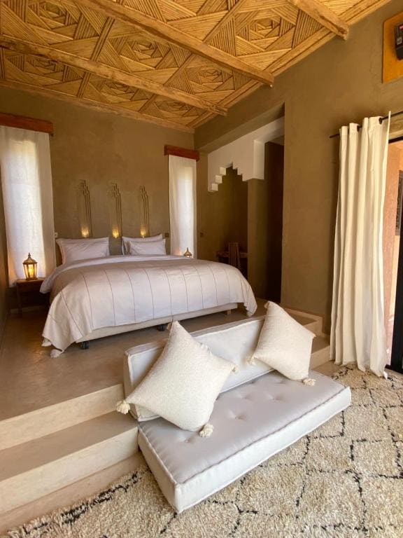 Suite with Balcony room - Image 3