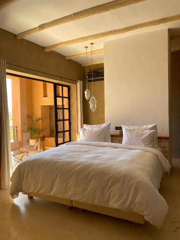 Suite room - Image 3