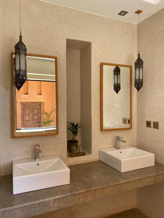 Suite room - Image 2