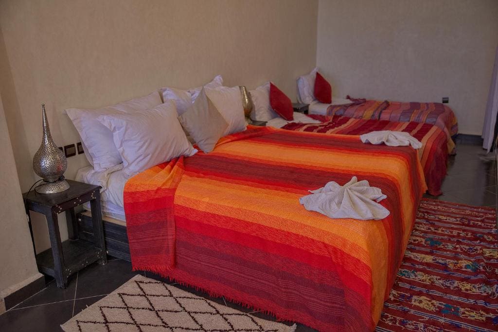 Deluxe Family Suite room - Image 1