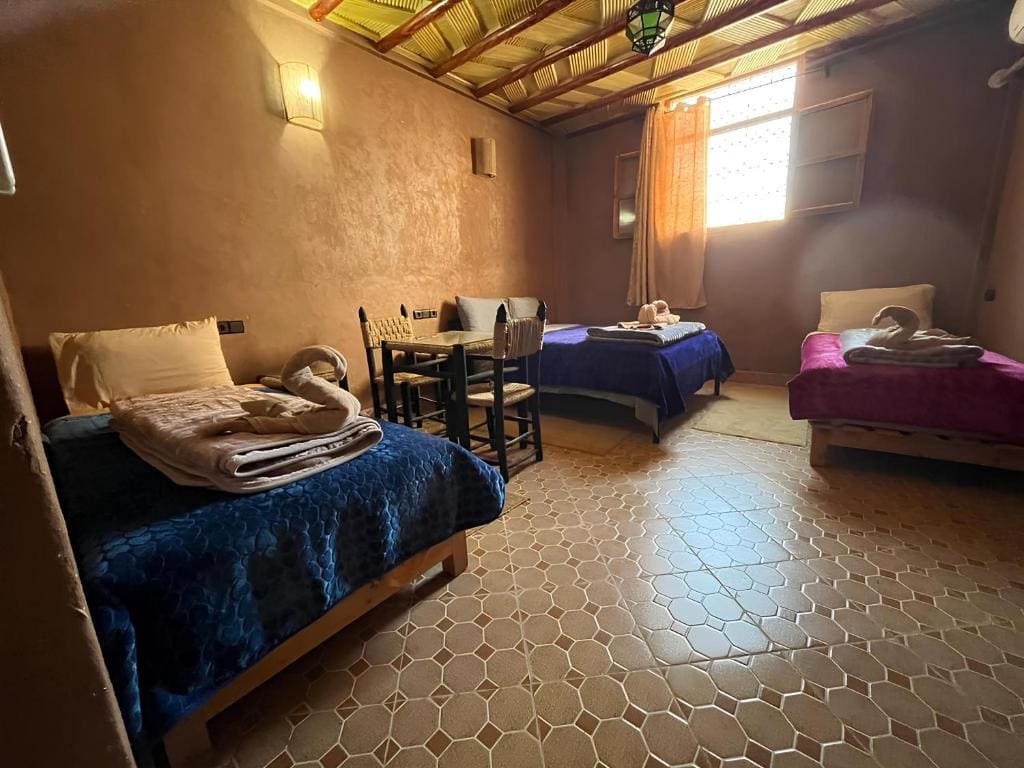 Family Room with Bathroom room - Image 2