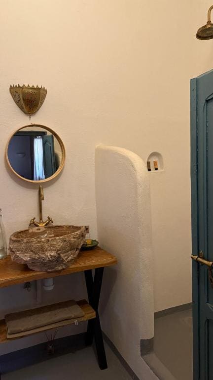 Double Room with Garden View room - Image 1