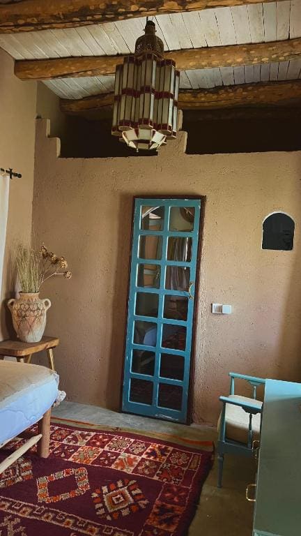 Family Room room - Image 2