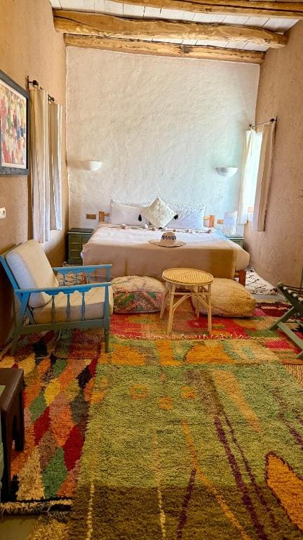 Superior Triple Room room - Image 3