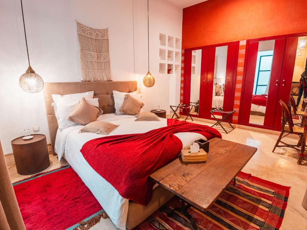 Standard King Room room - Image 3