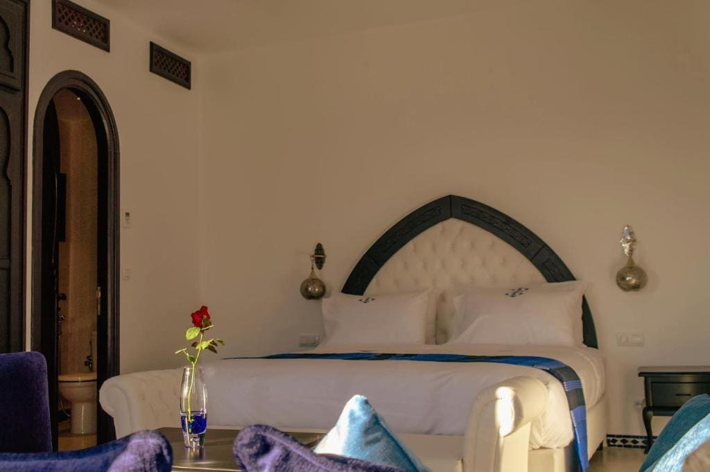 Suite room - Image 3