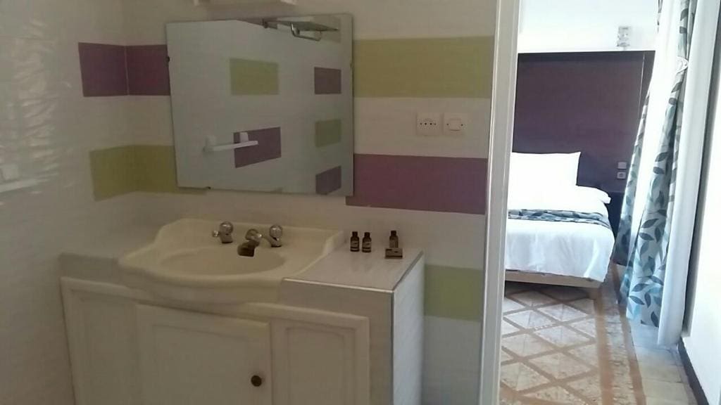 Double or Twin Room - Disability Access room - Image 2
