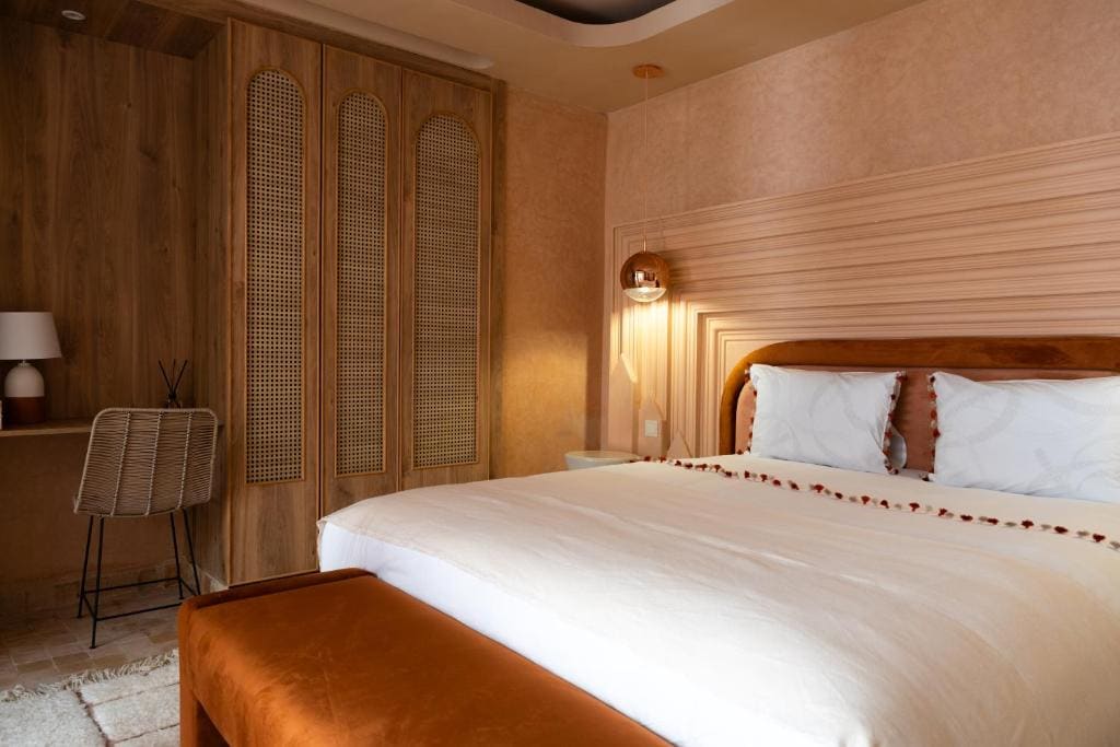Deluxe Room room - Image 3