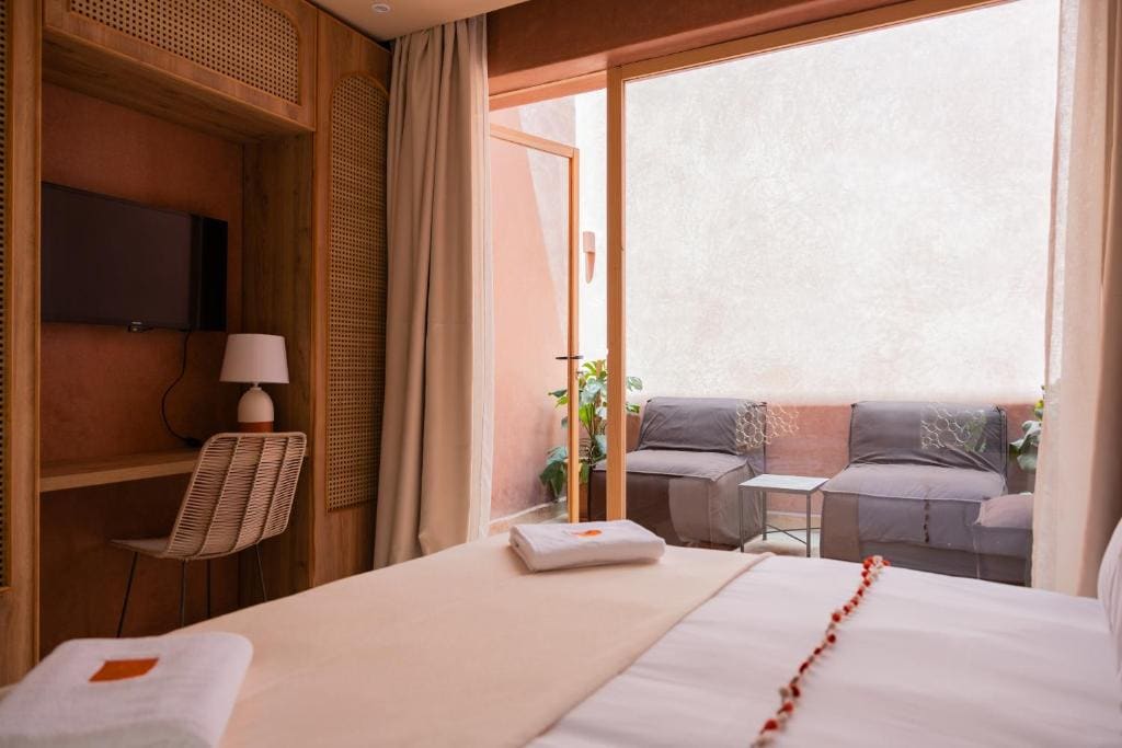 Deluxe Room room - Image 1